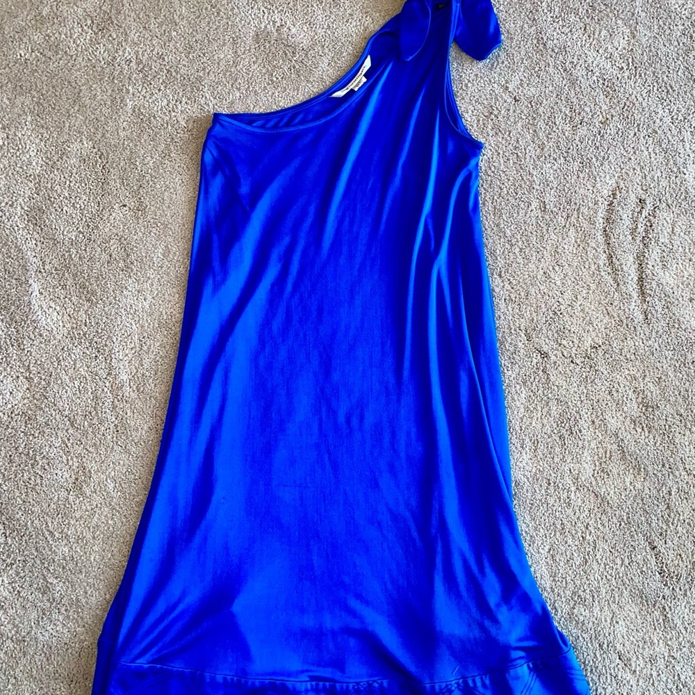 Diane Von Furstenberg One-Shoulder Dress in Electric Blue
